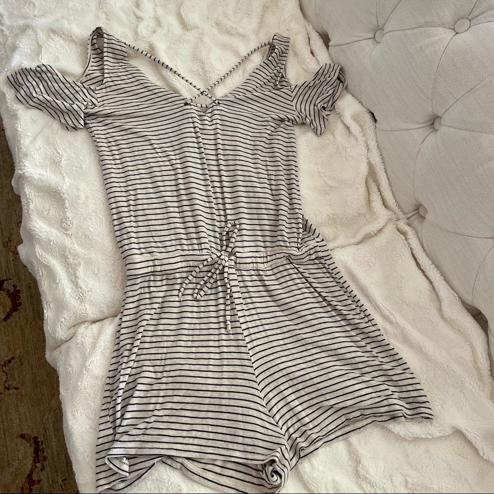 Project Social T Romper. Size S